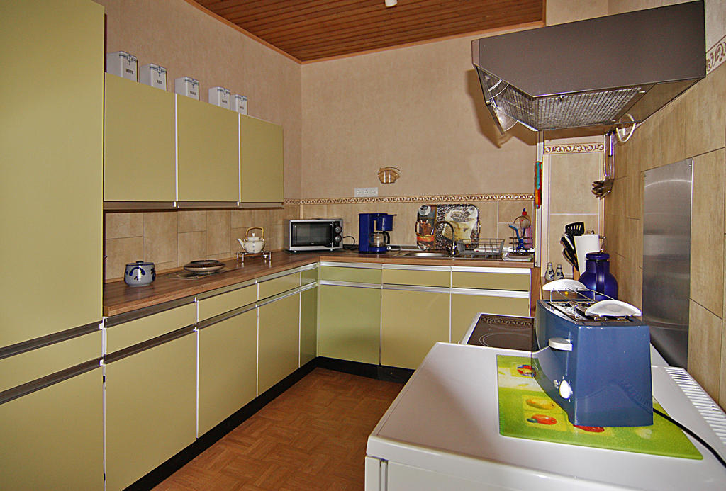 Ferienwohnung Gerharz Hillscheid Rum bild